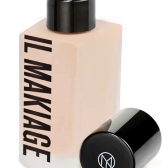IL MAKIAGE Other - **SOLD** IL MAKIAGE NY WOKE UP LIKE THIS FOUNDATION - SHADE 10 - NIB